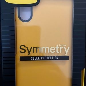 iPhone XR Otterbox Symmetry Case